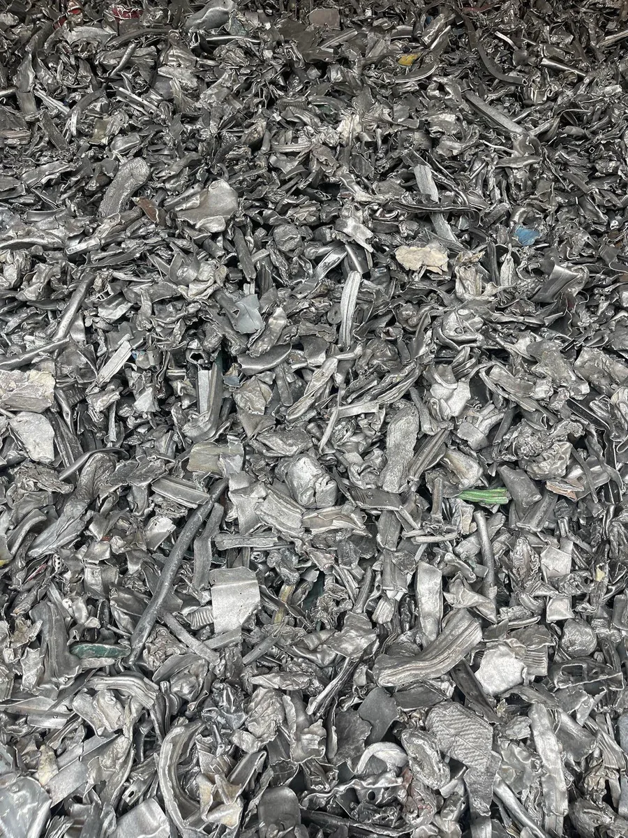 Shredded Aluminum Scrap Baling